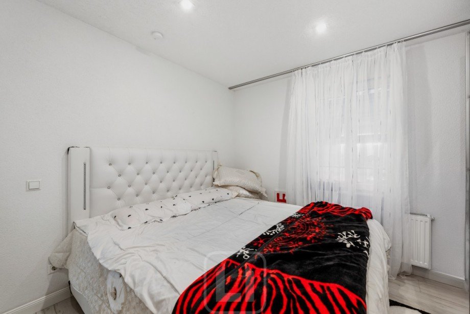 1. OG | Schlafzimmer Wohn- / Gesch�ftshaus Calw