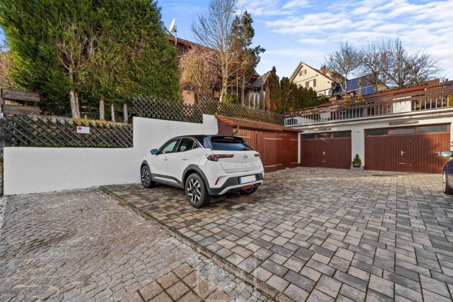 Stellpl�tze Mehrfamilienhaus Calw