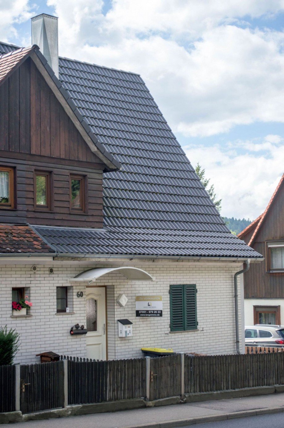 Stra�enansicht Doppelhaush�lfte Calw