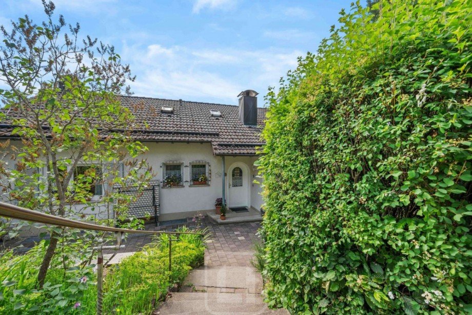 Idyllisch gelegen Mehrfamilienhaus Bad Liebenzell