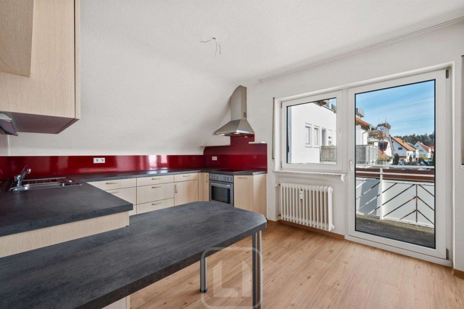 Helle Fronten & Sitzbereich Mehrfamilienhaus Calw