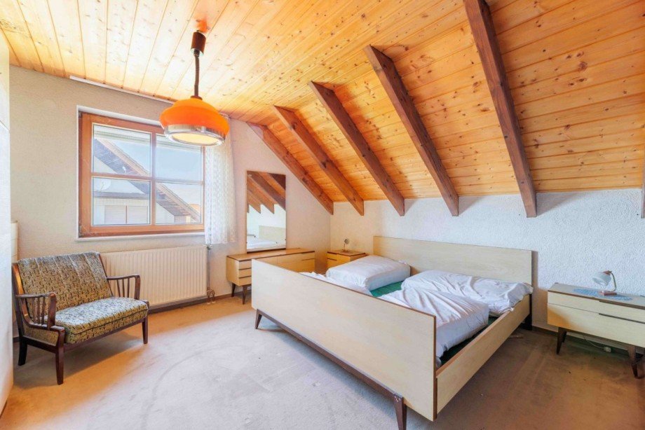 Schlafzimmer 3 Einfamilienhaus Tiefenbronn