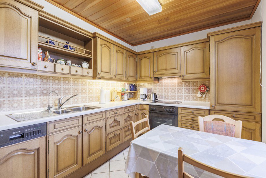 Gepflegte Landhausk�che Einfamilienhaus Althengstett-Ottenbronn