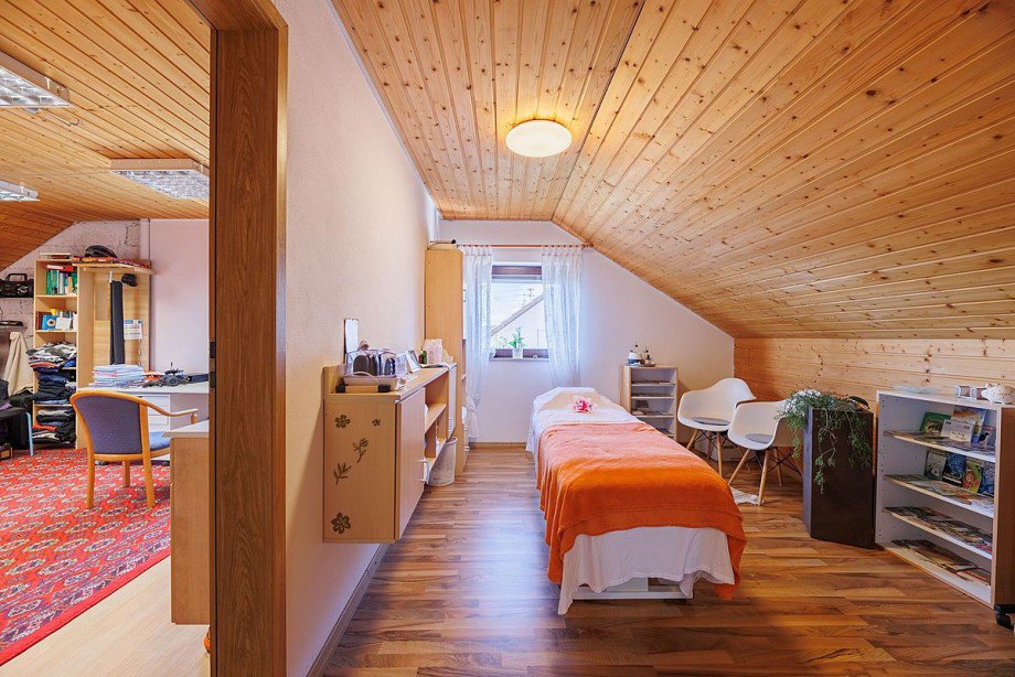 1. Kinder-/ Arbeitszimmer Ansicht 1 Mehrfamilienhaus Wildberg-Sch�nbronn