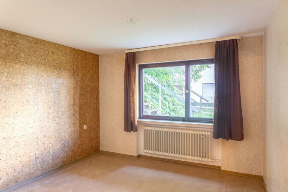 Schlafzimmer Ansicht 1 Zweifamilienhaus Heimsheim