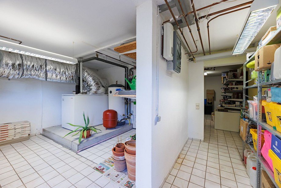 Zugang in den Kellerbereich Mehrfamilienhaus Wildberg-Sch�nbronn