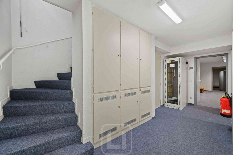 UG | Treppenhaus B�rofl�che Deckenpfronn