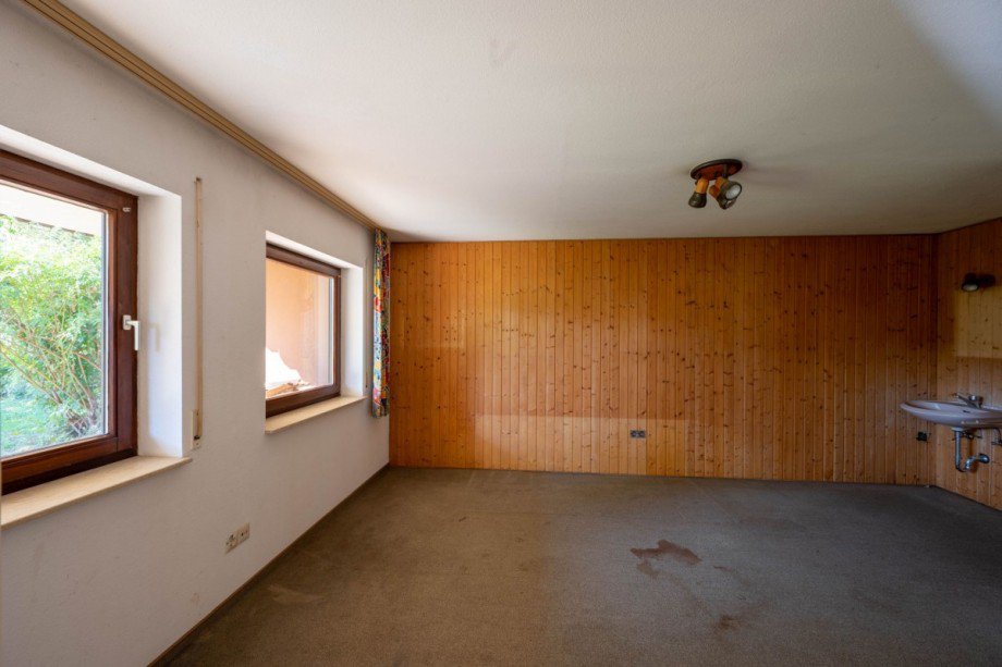 Ger�umiger Hobbyraum Einfamilienhaus Ebhausen