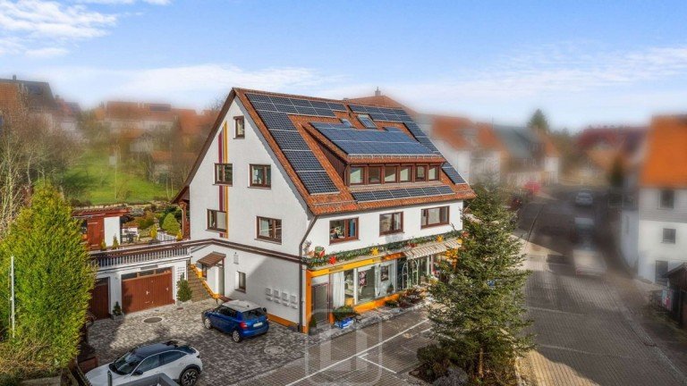 Wohn- und Gesch�ftshaus Calw Mehrfamilienhaus Wohnen | Arbeiten | Investieren | Vielseitiges Wohn- & Gesch�ftshaus mit 5 Einheiten