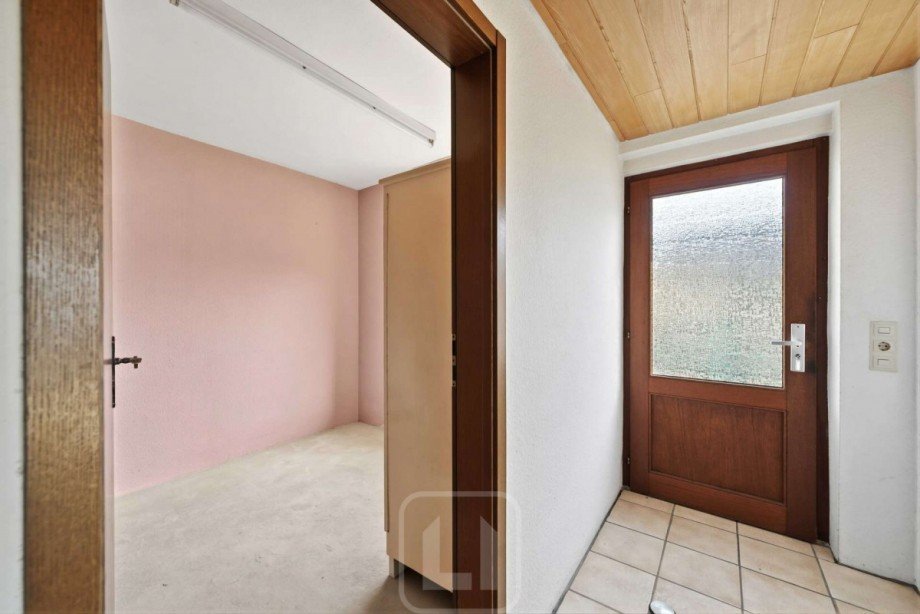 UG | Eingangsbereich | Zimmer 1 Mehrfamilienhaus B�blingen