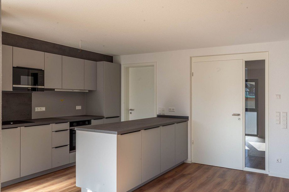 ...moderner Einbauk�che... Erdgeschosswohnung Althengstett