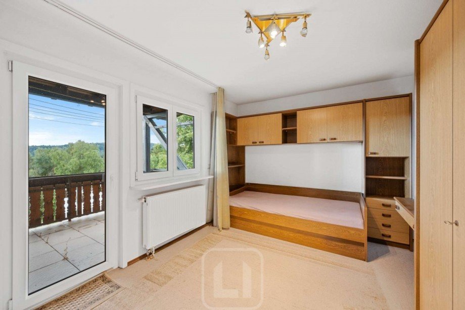 EG | Schlafzimmer | Balkon Doppelhaush�lfte Dobel