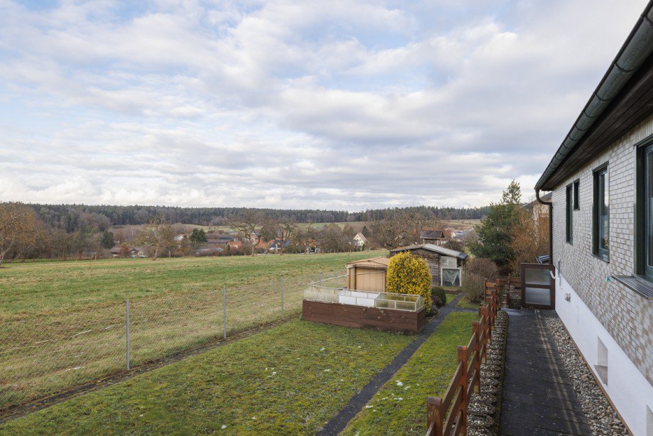 ...Hochbeet in herrlicher Feldrandlage Einfamilienhaus Althengstett-Ottenbronn