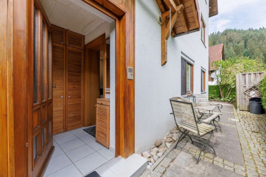 Eingang zur Einliegerwohnung Einfamilienhaus Calw