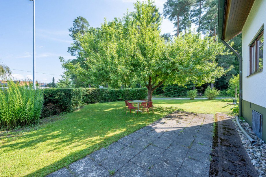 Nord-Ansicht Garten Einfamilienhaus Althengstett