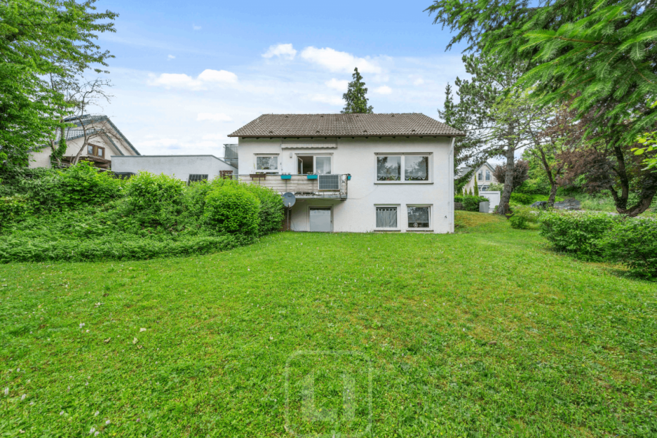 S�d-Ansicht Zweifamilienhaus Calw