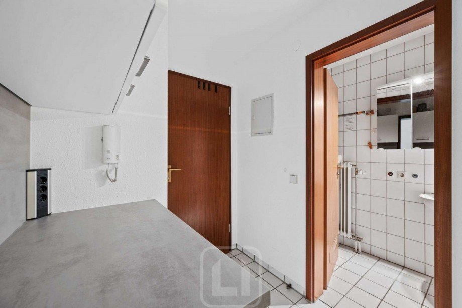 Diele | K�che | Duschbad Etagenwohnung Leonberg