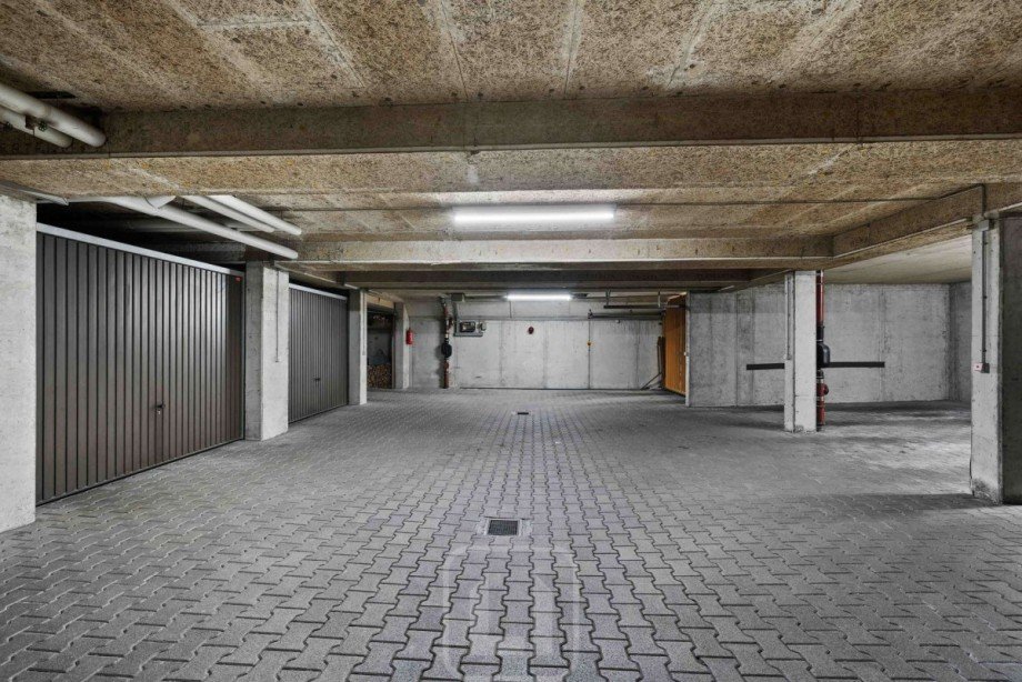 Tiefgaragenstellpl�tze Etagenwohnung Leonberg