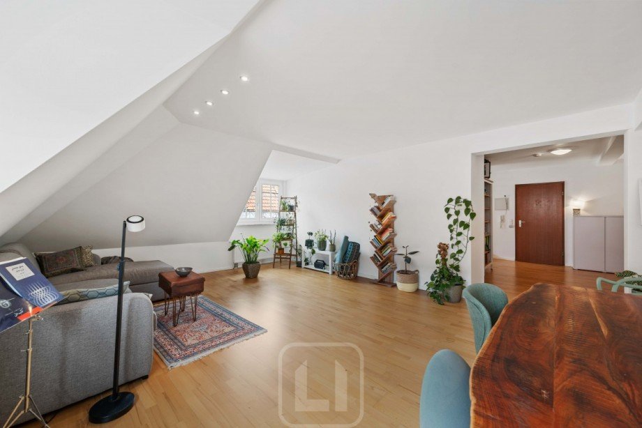 Stilvolles Ambiente Dachgeschosswohnung Esslingen am Neckar