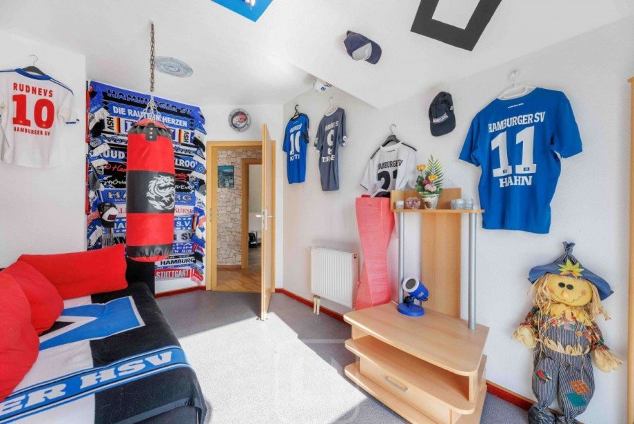 Schlafzimmer 2 (Ansicht 2) Einfamilienhaus Neuweiler