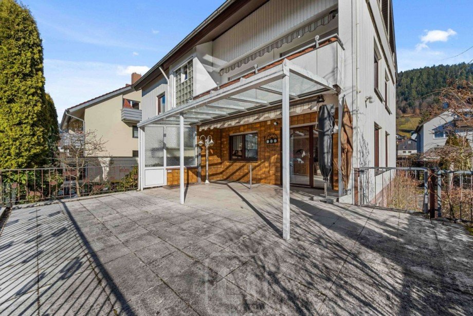 Weitl�ufige Terrassenfl�che Mehrfamilienhaus Bad Wildbad