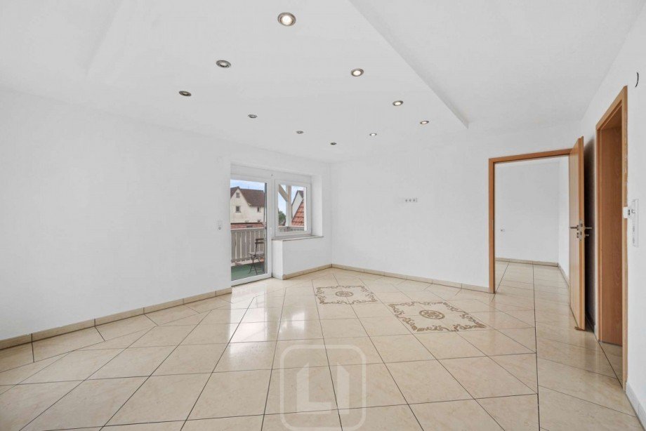 Wohnzimmer | Balkon 1 Wohnung Herrenberg