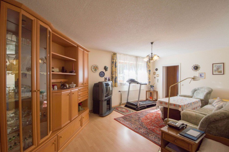 ...Wohn- und Essbereich und... Einfamilienhaus Sch�mberg