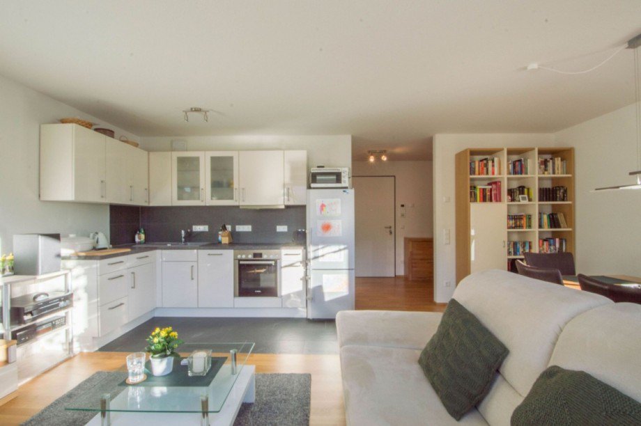 ...EBK (ohne K�hlschrank) Etagenwohnung B�blingen