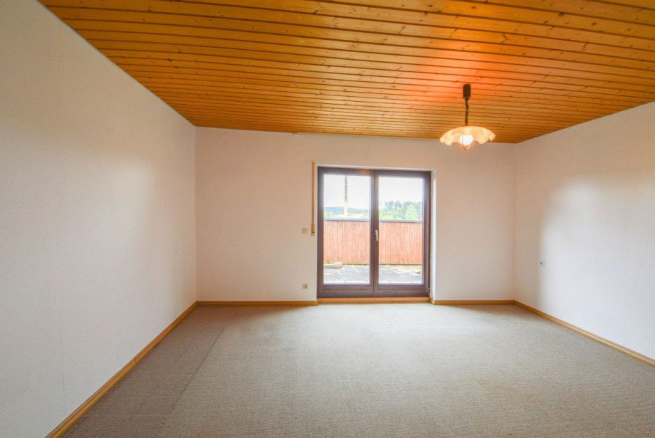 Ger�umiges Schlafzimmer Dachgeschosswohnung Wildberg