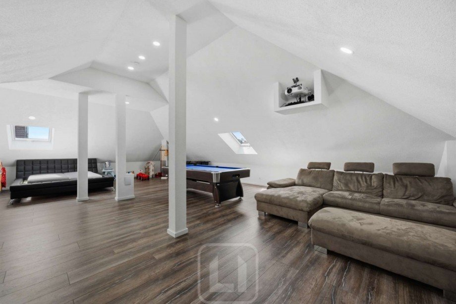 Lichtdurchflutet mit besonderem Charm Bungalow M�ssingen