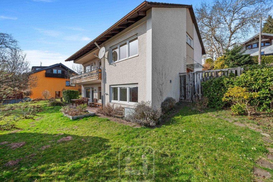 Ideal f�r Gartenliebhaber Zweifamilienhaus Altensteig