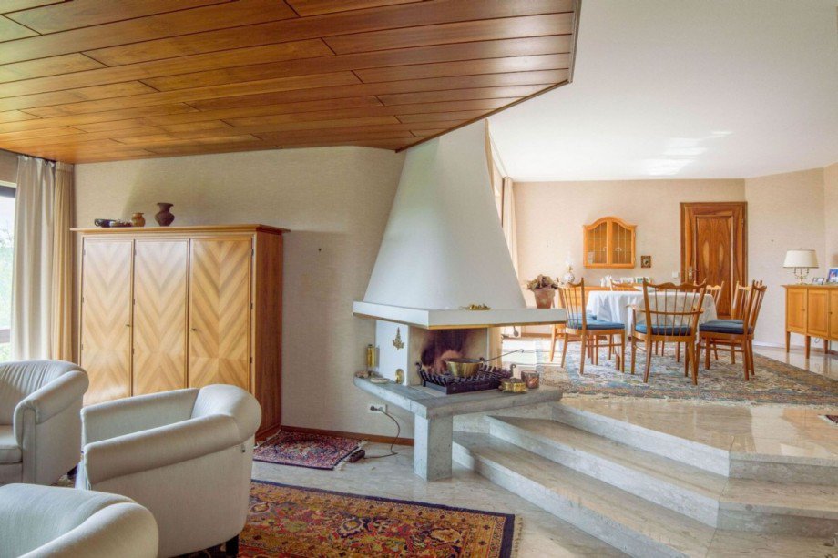 Exklusiver Wohn-/ Essbereich.. Einfamilienhaus Calw