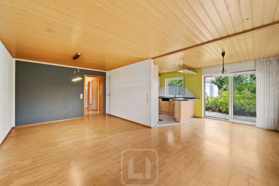 Offener Wohn-/Essbereich Etagenwohnung Althengstett