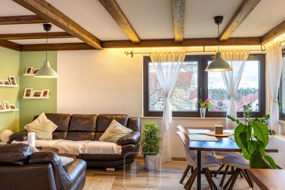 Helles Wohnzimmer Etagenwohnung Bad Liebenzell