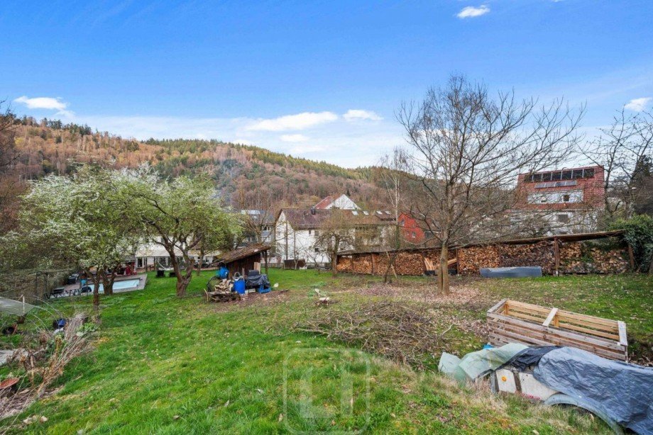 Weitl�ufige Aussicht Wohngrundst�ck Unterreichenbach