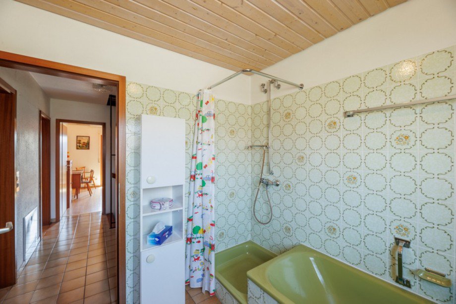 ...Dusche, und WC Reihenmittelhaus G�rtringen