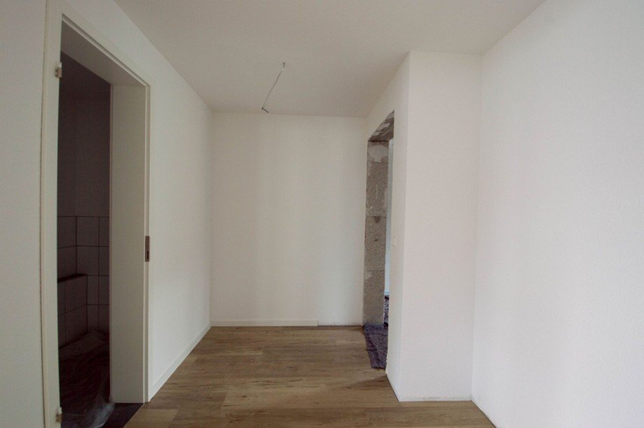 Eingangsbereich/G�ste-WC Etagenwohnung Althengstett