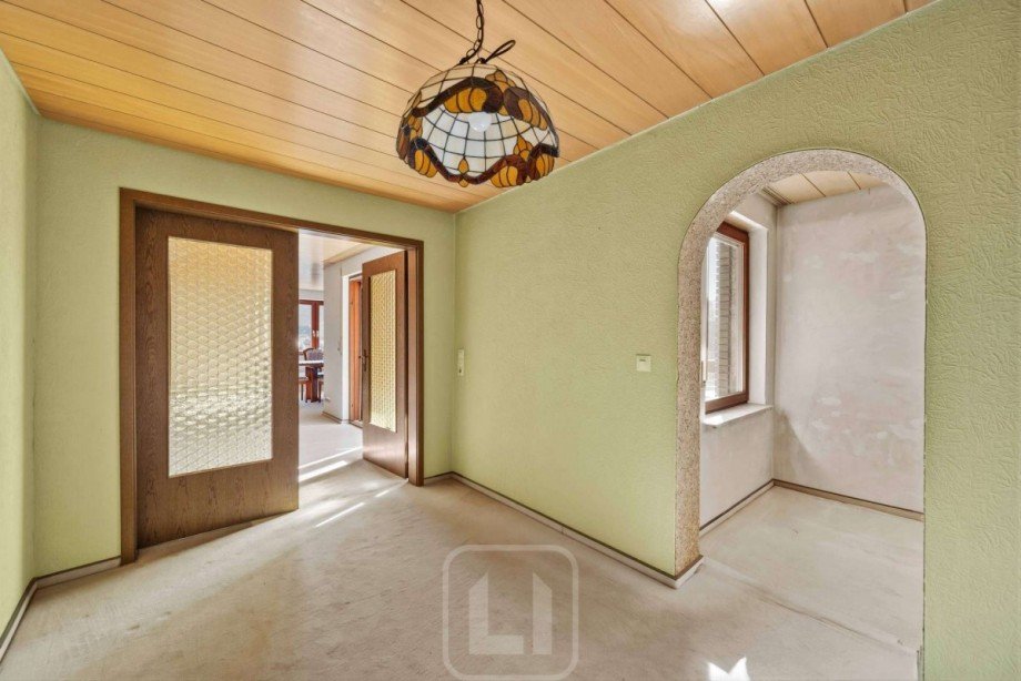 Durchgang Lesezimmer Mehrfamilienhaus B�blingen