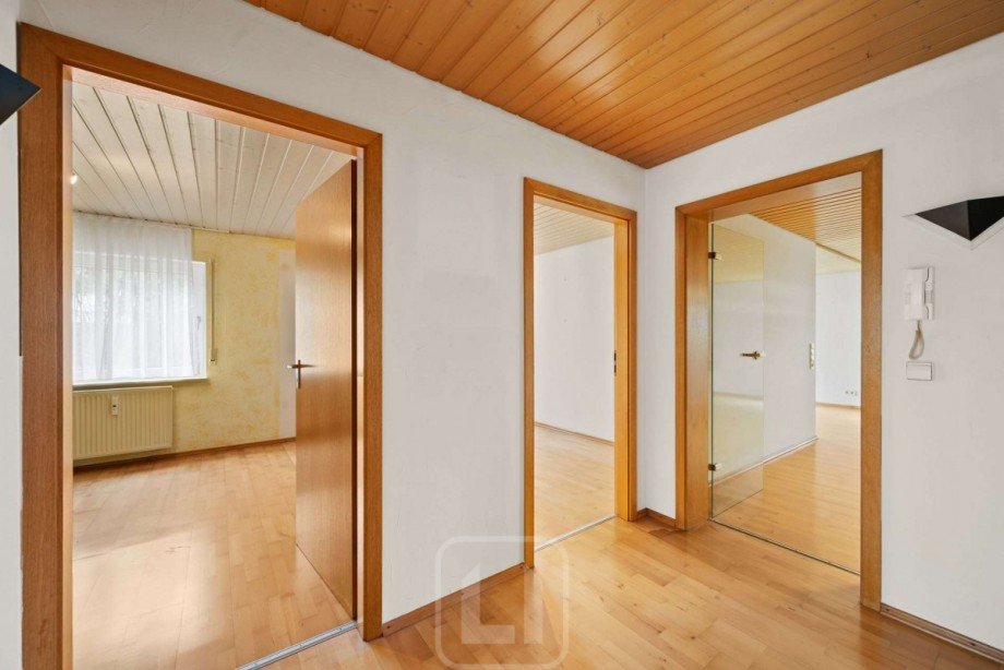 Flur Etagenwohnung Althengstett