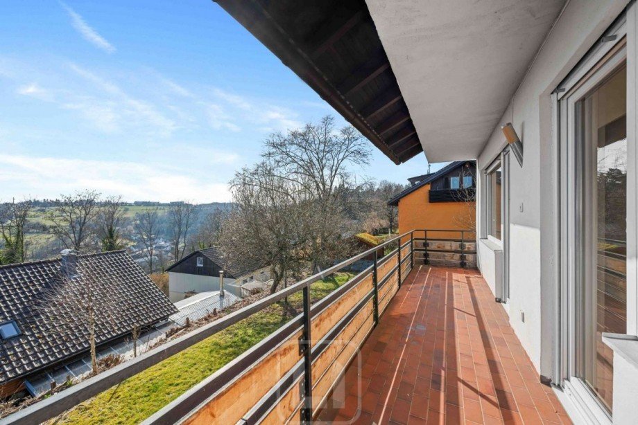 S�dausrichtung Zweifamilienhaus Altensteig