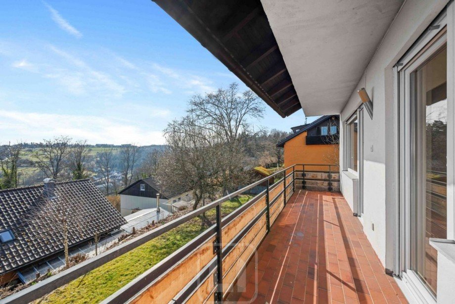 S�dausrichtung Zweifamilienhaus Altensteig