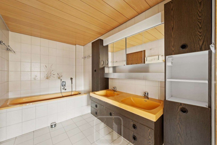 Bad en suite Mehrfamilienhaus B�blingen