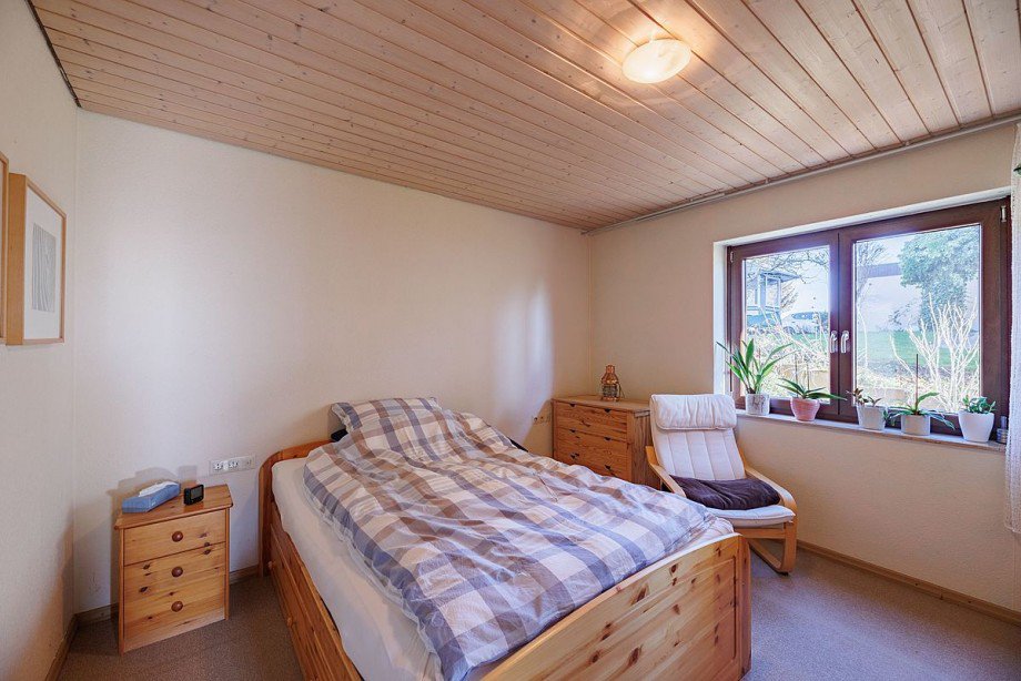 Schlafzimmer Ansicht 1 Mehrfamilienhaus Wildberg-Sch�nbronn