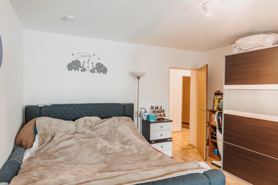 Schlafzimmer Etagenwohnung B�blingen