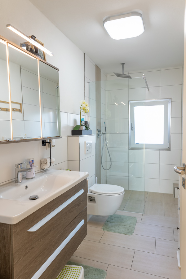 Badezimmer | WC mit Bidetfunktion Erdgeschosswohnung Jettingen
