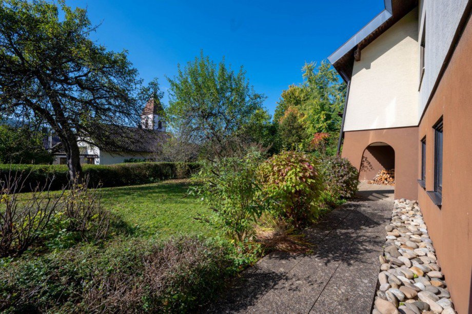 Garten | Weg ums Haus Einfamilienhaus Ebhausen
