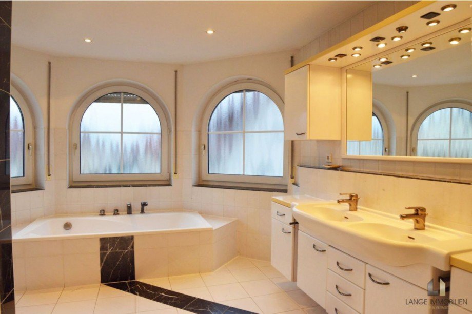 Exklusives Wohnen Einfamilienhaus Nufringen