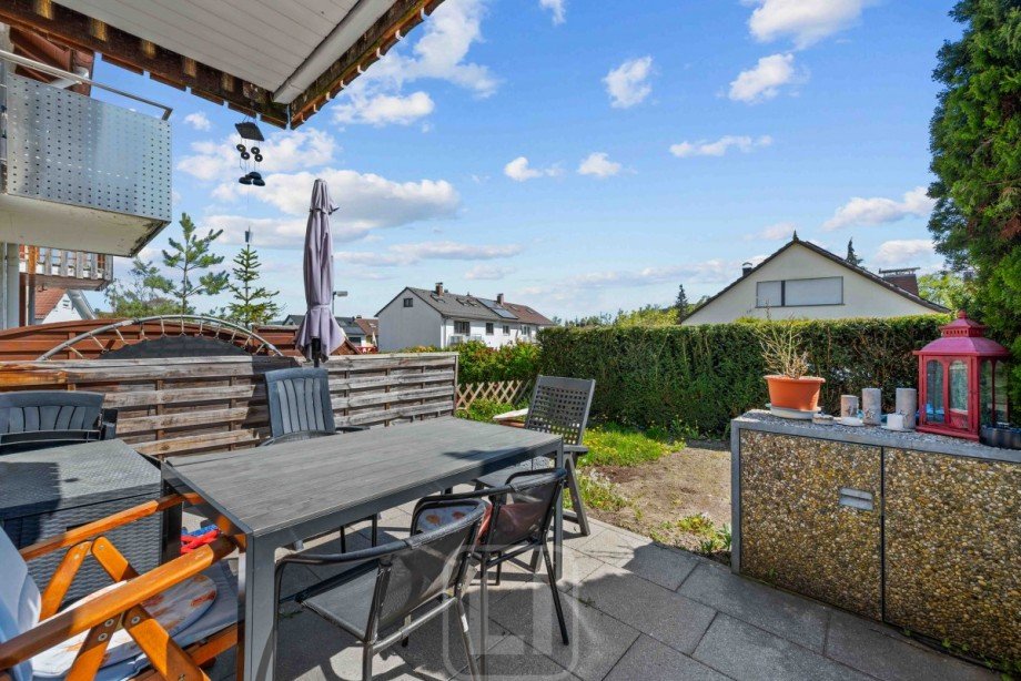 Sonnige Terrasse Reihenendhaus Herrenberg