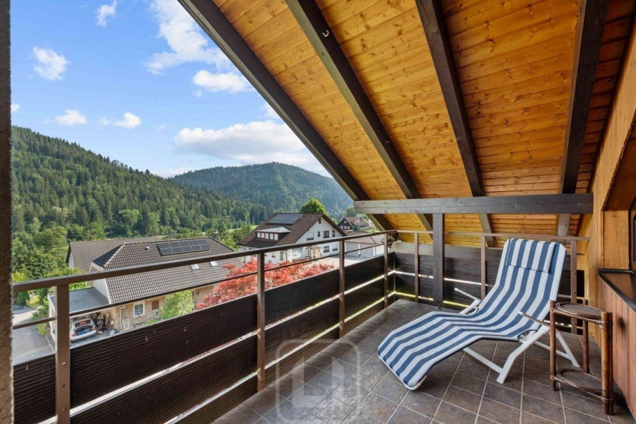 Loggia | Lieblingsort Mehrfamilienhaus Bad Wildbad