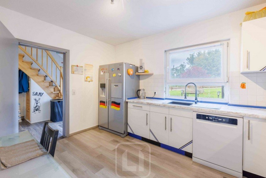 ...Einbauk�che Einfamilienhaus Neuweiler